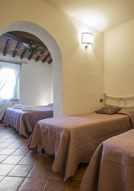 Hotel Il Cavallino Blu Volterra Exterior photo