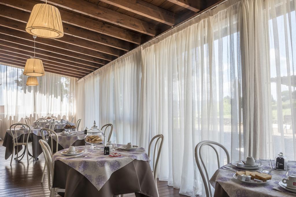 Hotel Il Cavallino Blu Volterra Exterior photo