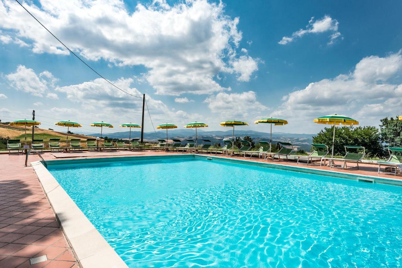 Hotel Il Cavallino Blu Volterra Exterior photo